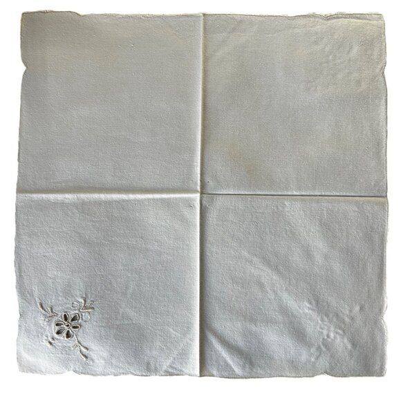 8 Pale Pink Embroidered Cotton Napkins Cutwork Scalloped Edges 15.25x15.25 - Picture 8 of 14